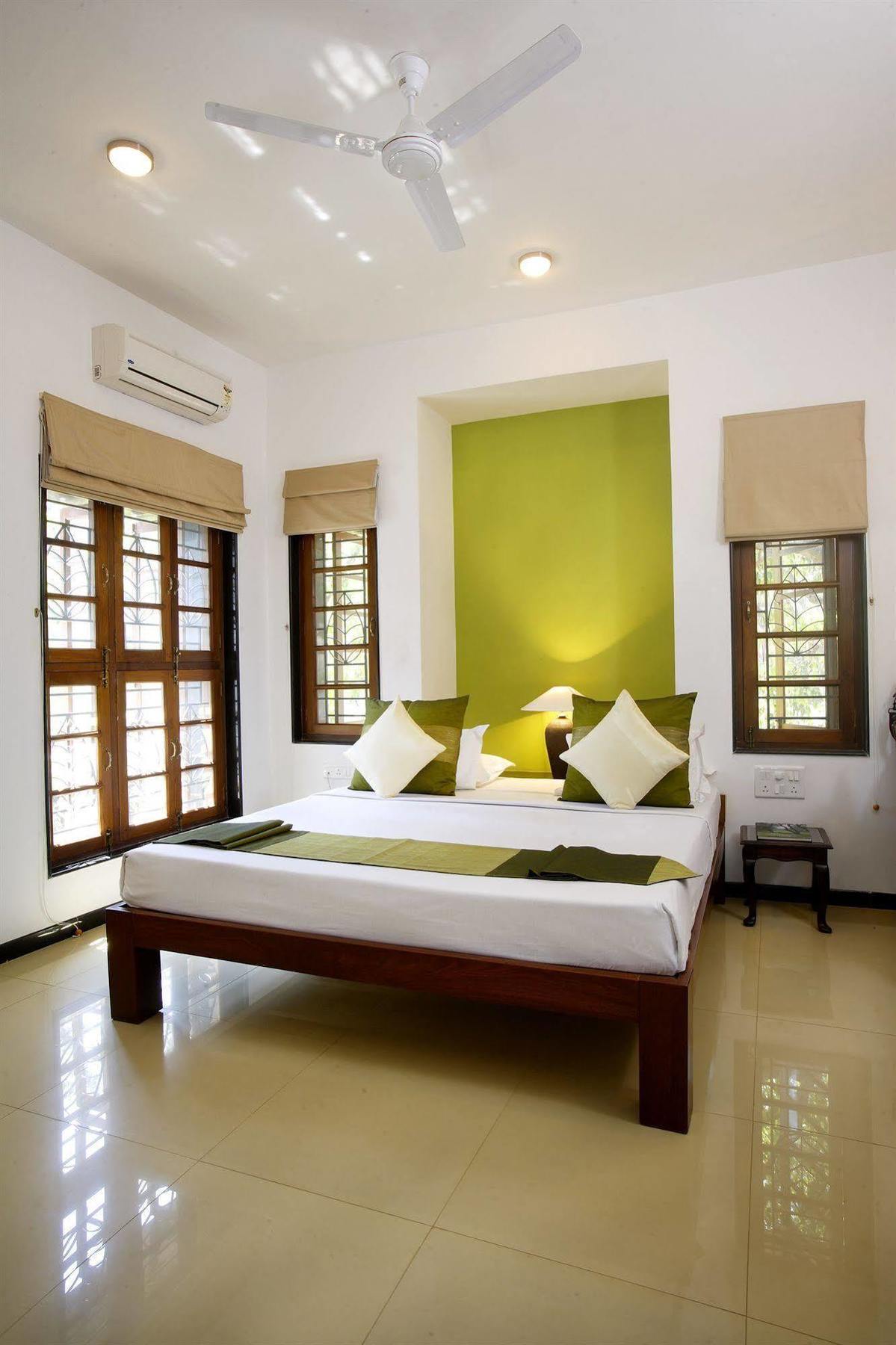 ไลก้า บูทิก สเตย์ โฮเต็ล Bed & Breakfast บังกาลอร์ ภายนอก รูปภาพ